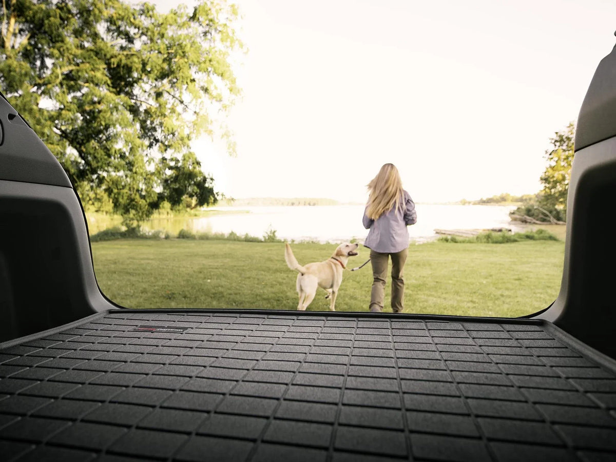 WeatherTech Cargo Trunk Liner with Bumper Protector appropriate with  Edge ST, Edge - Behind 2nd Row Seating With Bumper Protector, Grey